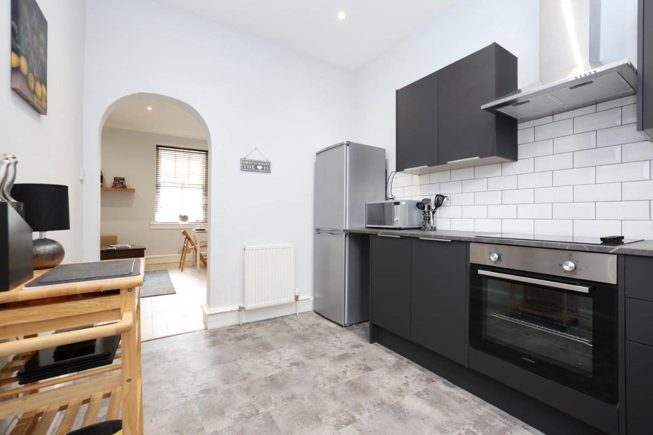 Stunning 2 Bed Apt Nr The Royal Mile & The Castle Edimburgo Exterior foto